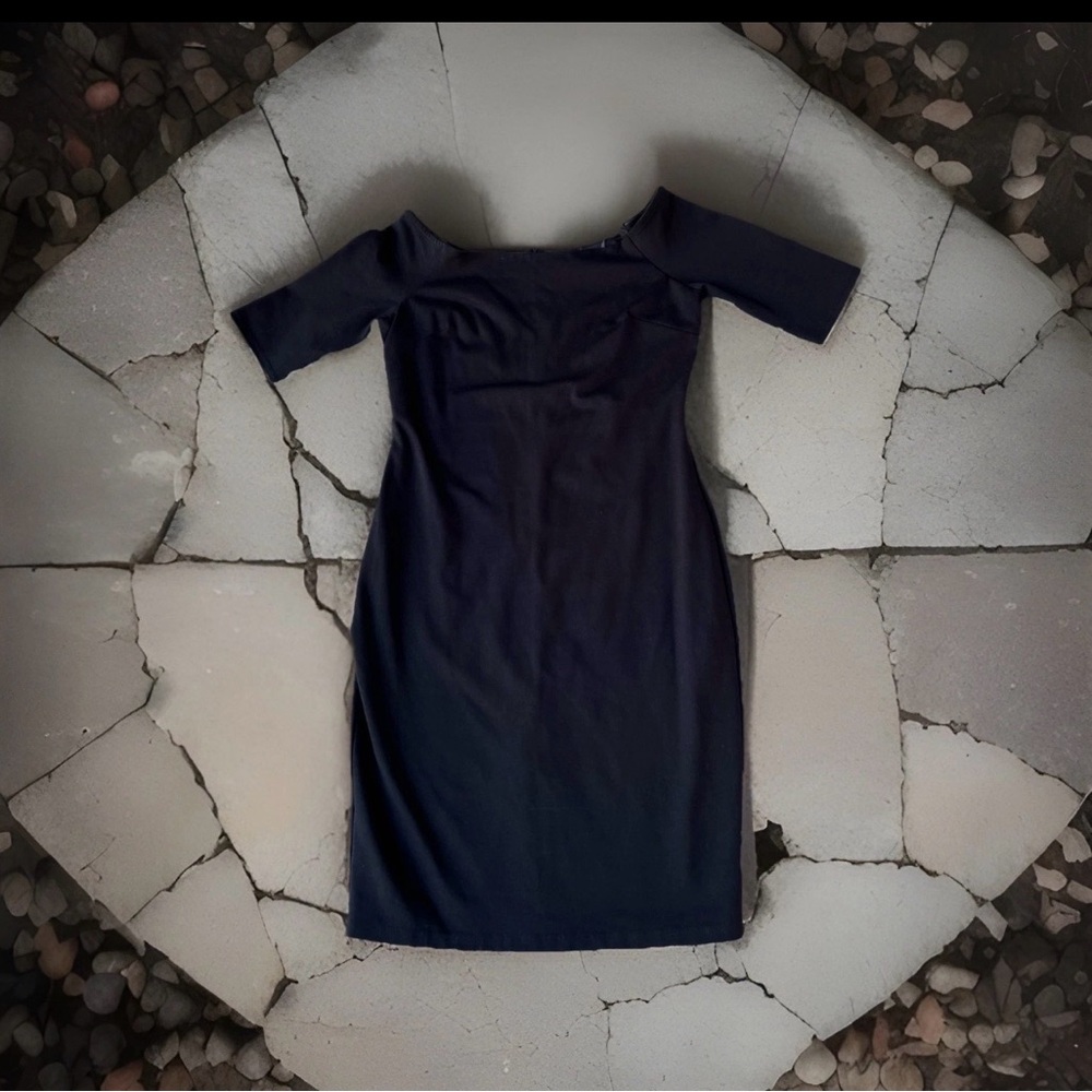NWT  Lulus Size x-Large Girl Can't Help It Black Off-the-Shoulder Midi Dress
